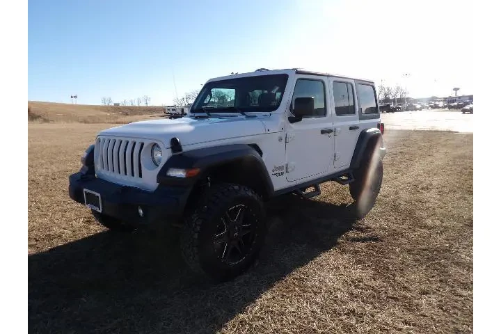 Jeep Wrangler Unlimited 2020 image 2