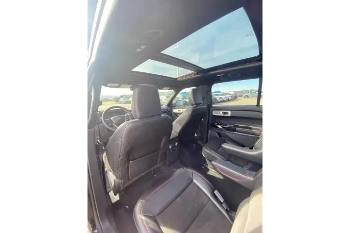 $38452 : Ford Explorer 2023 AWD ST-Li image 7