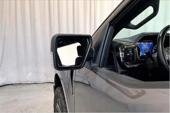 $28531 : Ford F-150 2021 4x4 XLT 4dr image 9