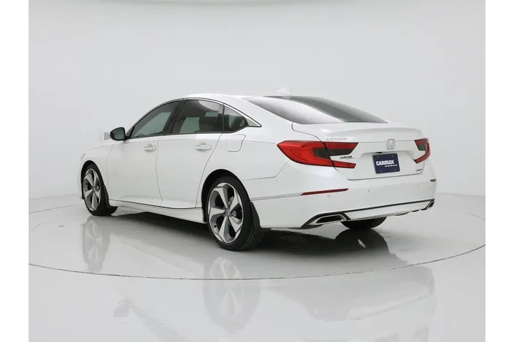 $19998 : Honda Accord 2018 Touring 4d image 2