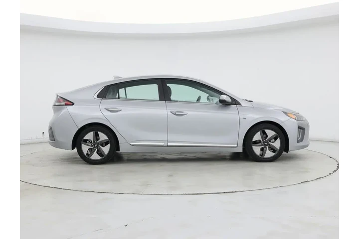 $19998 : Hyundai IONIQ Hybrid 2020 SE image 7