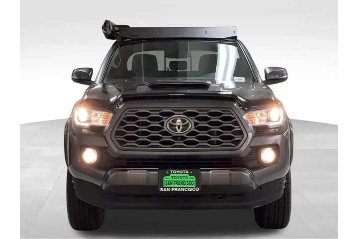 $37990 : Gold Certified 2023 Tacoma TR image 8