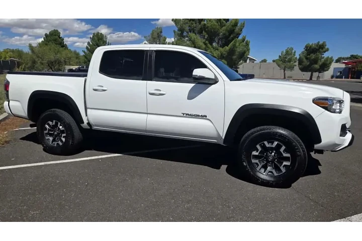 2021 TOYOTA TACOMA DOUBLE CAB image 6