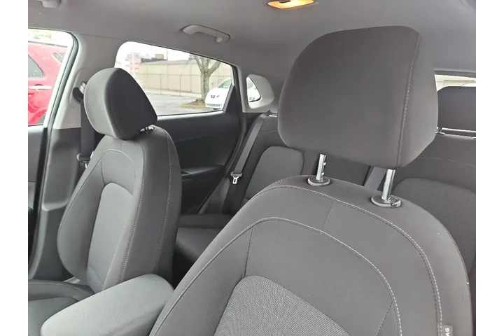 $20774 : Hyundai KONA 2023 AWD SEL 4d image 10