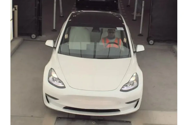 $20990 : Tesla Model 3 2023 4dr Sedan image 2