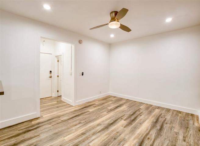 $1350 : Apartment for rental image 7