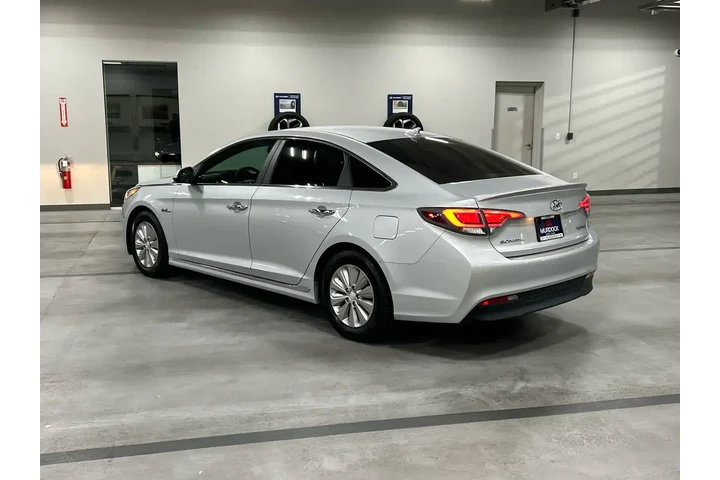 $11882 : Hyundai SONATA Hybrid 2016 S image 5