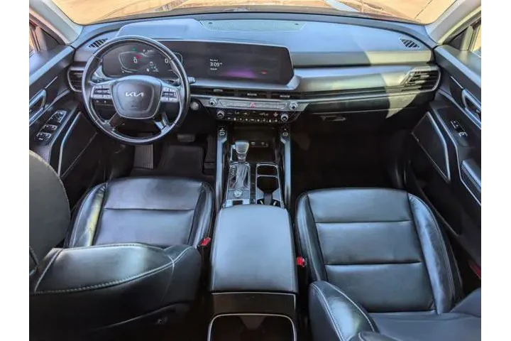 $28987 : Kia Telluride 2023 S 4dr SUV image 10
