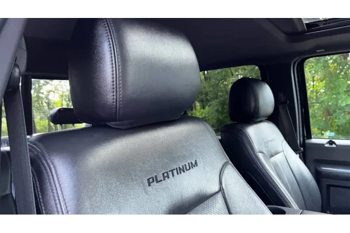$26997 : 2015 F-250 Super Duty Platinum image 6