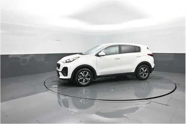 $14291 : Kia Sportage 2020 LX 4dr SUV image 4