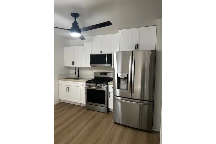 $1300 : Ingelwood image 6