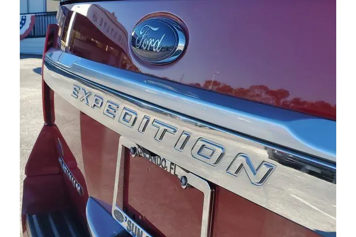 $15696 : Ford Expedition EL 2017 4x2 image 6