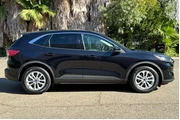 Ford Escape 2020 SE 4dr SUV thumbnail