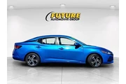 $17998 : Nissan Sentra 2023 SV 4dr Se thumbnail