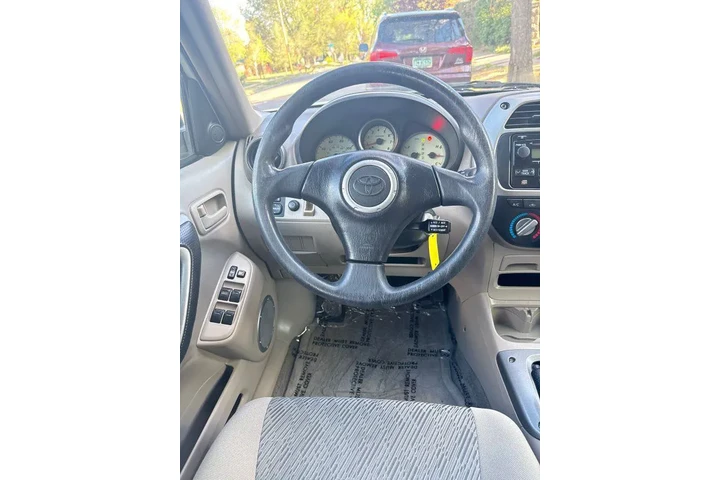 $9495 : 2003 RAV4 image 8