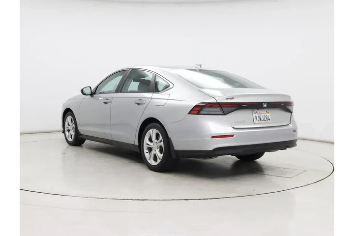 $24998 : Honda Accord 2024 LX 4dr Sed image 2