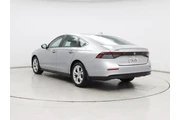 $24998 : Honda Accord 2024 LX 4dr Sed thumbnail