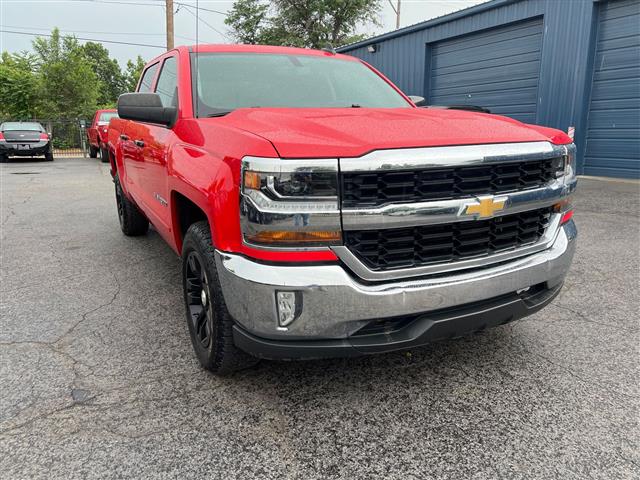 $26288 : 2017 Silverado 1500 LT, LOW M image 5