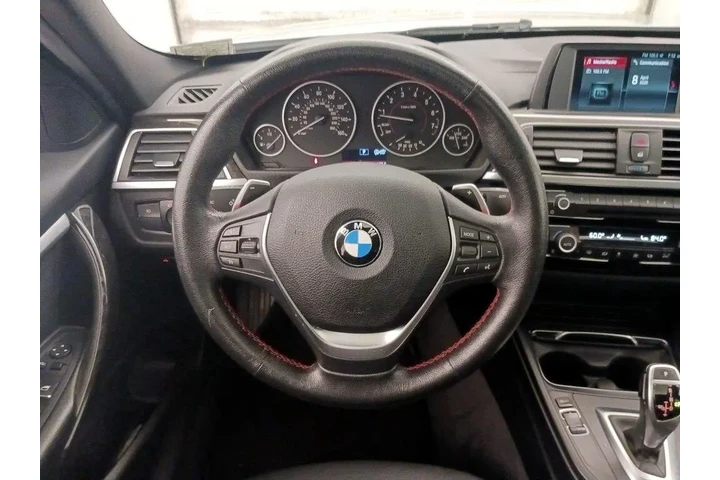 $18998 : BMW 3 Series 2018 330i 4dr S image 10