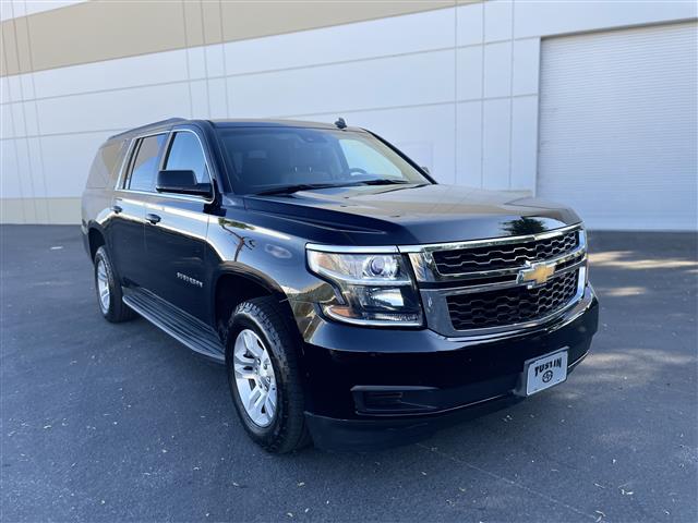 $12500 : 2015 Chevy Suburban LT $12,500 image 1