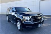 2015 Chevy Suburban LT $12,500 en Los Angeles