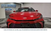$27998 : Toyota Camry 2025 SE 4dr Sed thumbnail