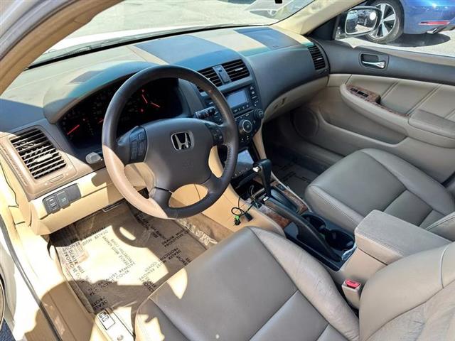 $8995 : Pre-Owned 2004 Accord EX-L Se image 10