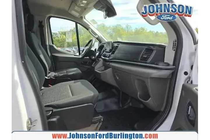 $34888 : Ford Transit 2024 250 3dr SW image 1