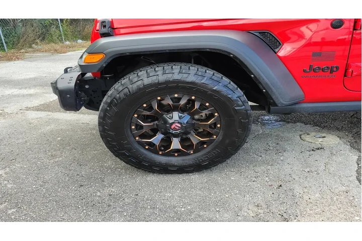 $22495 : Jeep Wrangler Unlimited 2021 image 5