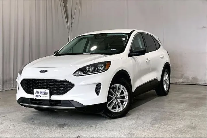 $20551 : Ford Escape 2022 SE 4dr SUV image 2