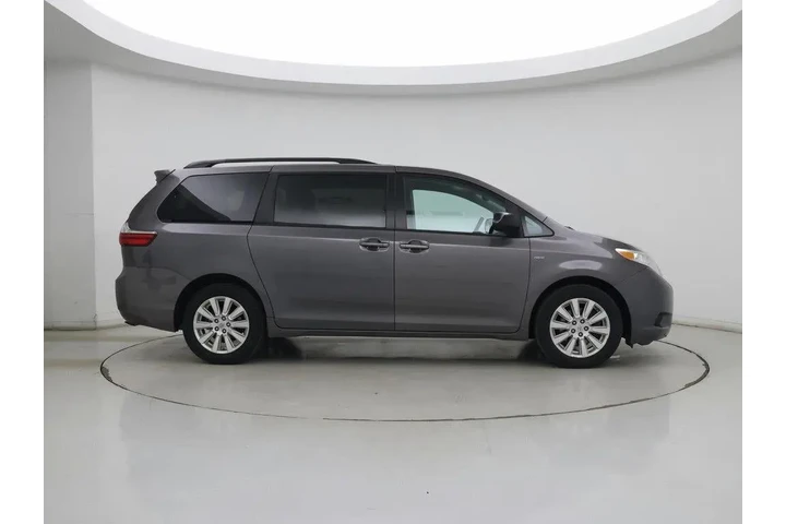 $23998 : Toyota Sienna 2017 AWD LE 7- image 7