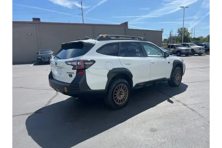$34980 : Subaru Outback 2023 AWD Wild image 7