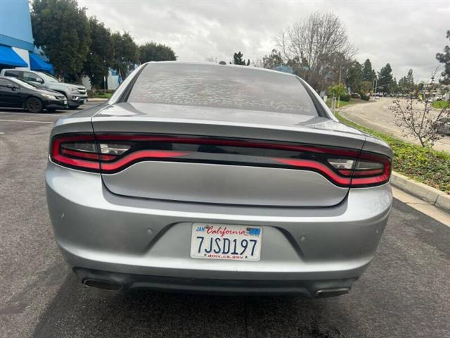 $11900 : 2015 Charger SE image 6