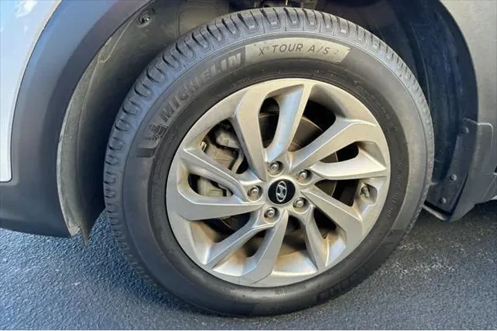 $14990 : Hyundai TUCSON 2017 SE Plus image 7