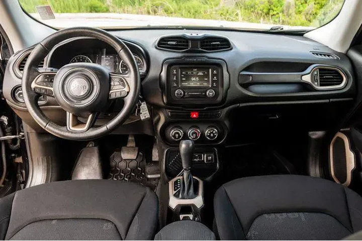 $10516 : Jeep Renegade 2015 Latitude image 8