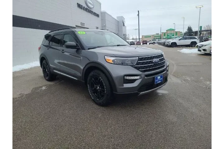 $29997 : Ford Explorer 2022 AWD XLT 4 image 8