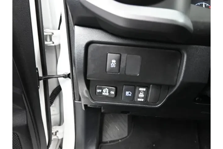 $33495 : Toyota Tacoma 2020 4x4 TRD P image 9