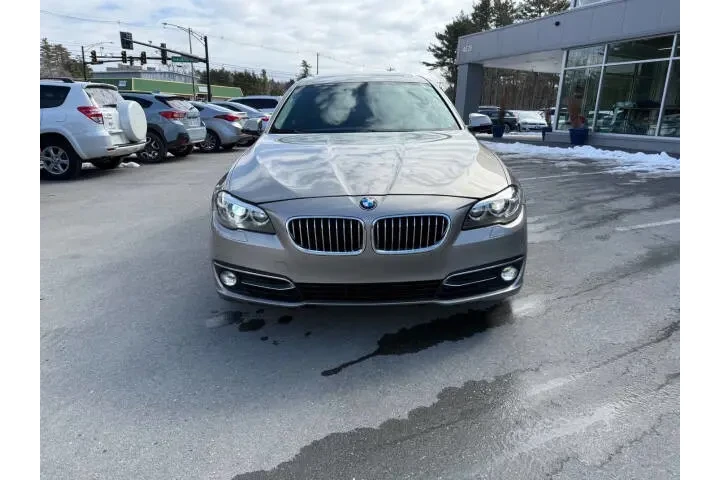 $13499 : 2015 BMW 5 Series 528i xDrive image 3