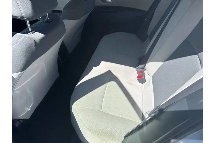 $14999 : 2021 Corolla LE image 10