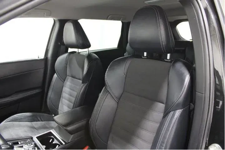 $22700 : Mitsubishi Outlander 2022 SE image 5