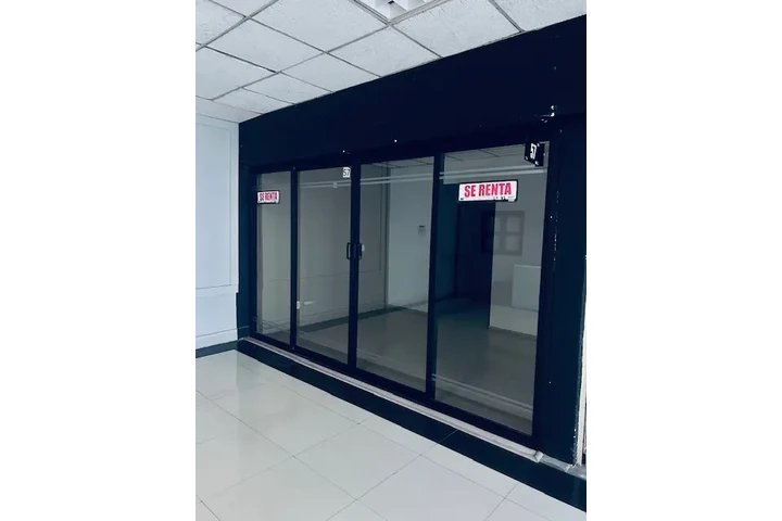 $1 : LOCALES EN RENTA image 2