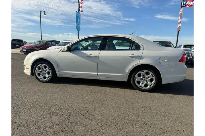 $7991 : Ford Fusion 2011 SE 4dr Seda image 5