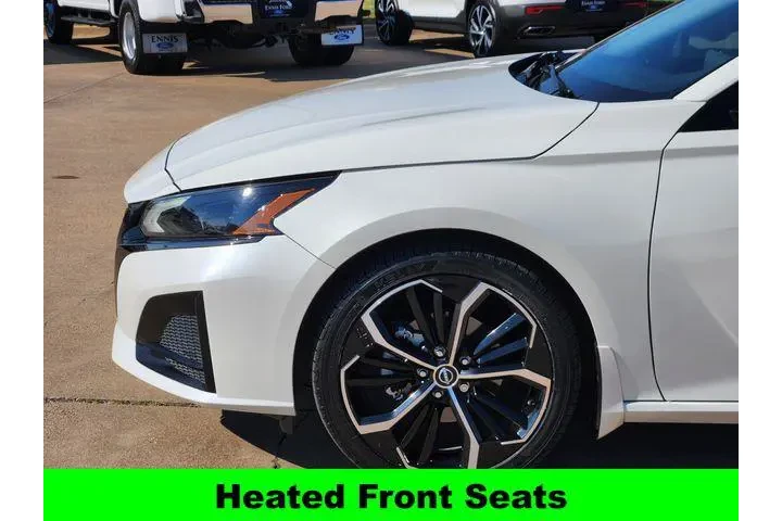 $21452 : Nissan Altima 2023 2.5 SR 4d image 8