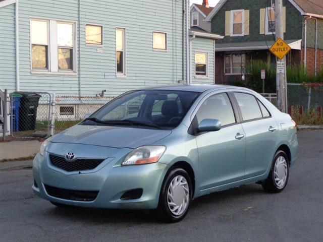 $7800 : 2010 Yaris image 1