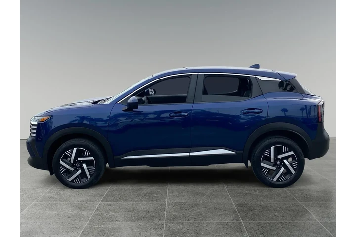 $27806 : Nissan Kicks 2025 SV 4dr Cro image 2