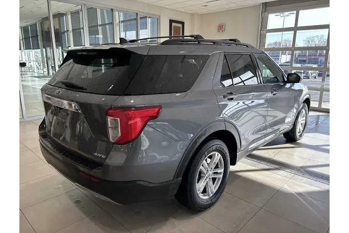 $25991 : Ford Explorer 2022 AWD XLT 4 image 3