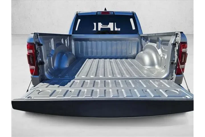 $32991 : Ram 1500 2022 4x2 Laramie 4d image 6