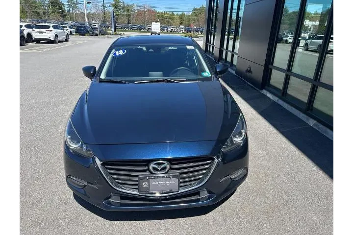 $17295 : Mazda Mazda3 2018 Touring 4d image 2