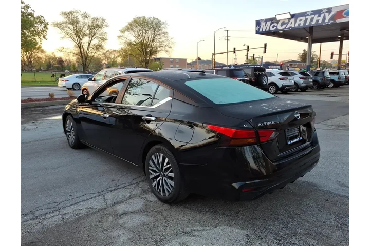 $21982 : Nissan Altima 2024 2.5 SV 4d image 5