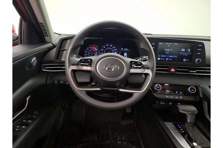 $18998 : Hyundai ELANTRA 2022 SEL 4dr image 10